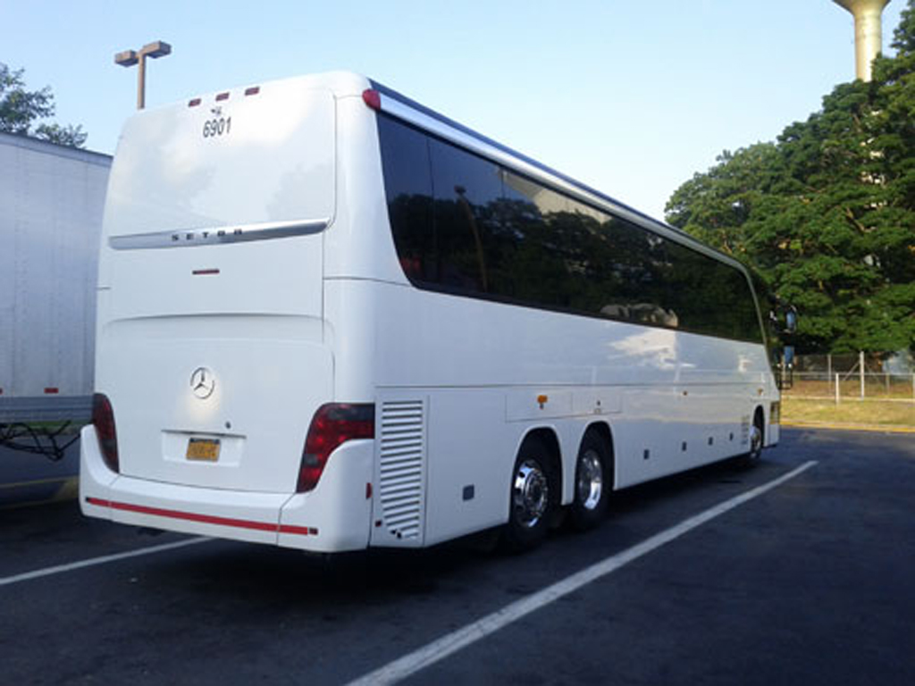 Bus Ski Trips from New York