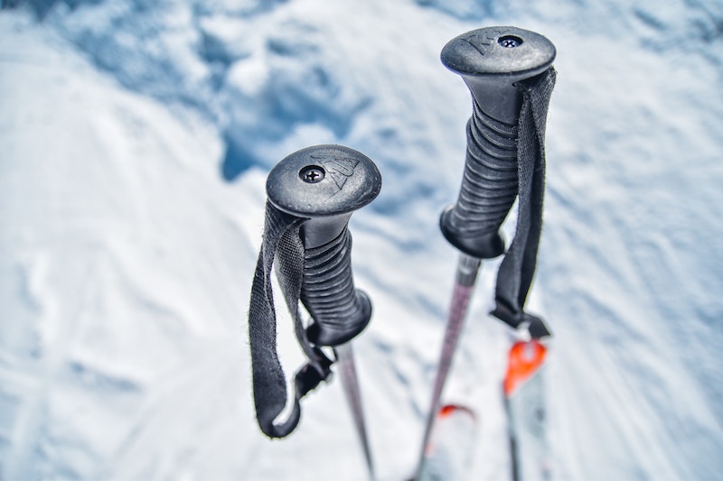 Choosing Ski Poles: Things to Know